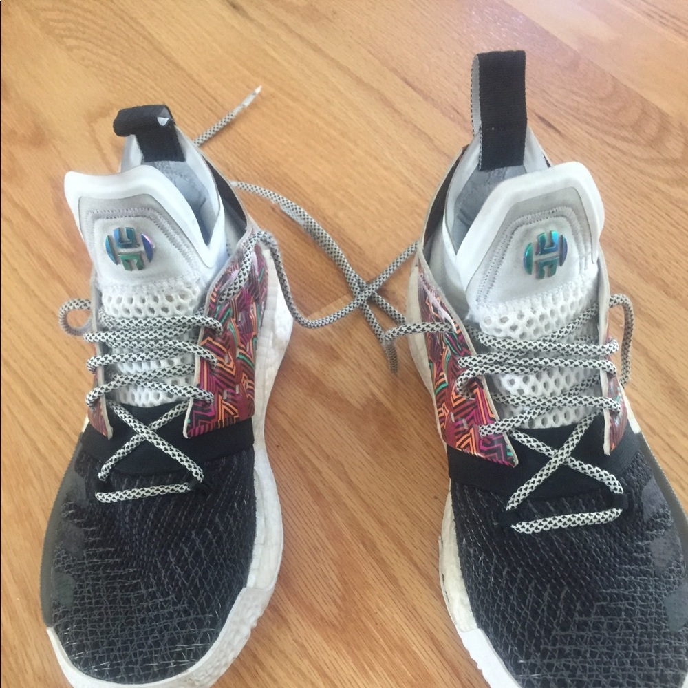 James Harden Volume two basketball shoes